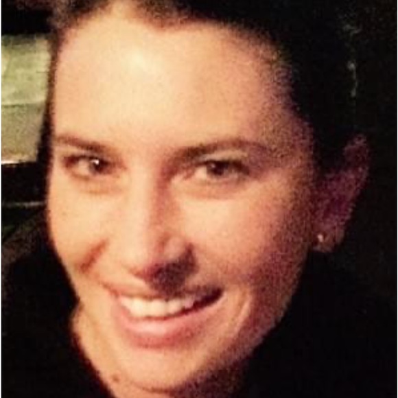 Meet your Posher, Kathryn - Picture 2 of 2